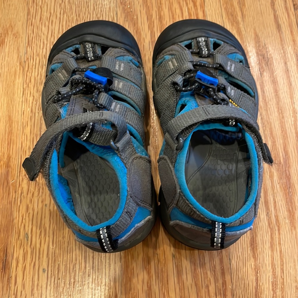 Toddler Boys Size 10 Keen Sandals